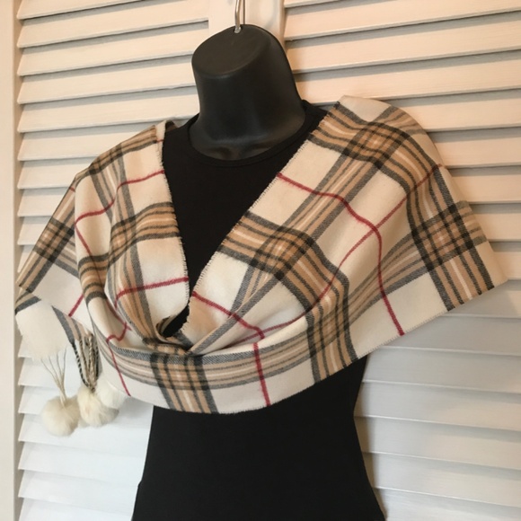 White Plaid Scarf- Real Fur Pom Poms! EUC 3/$19 - Picture 3 of 12